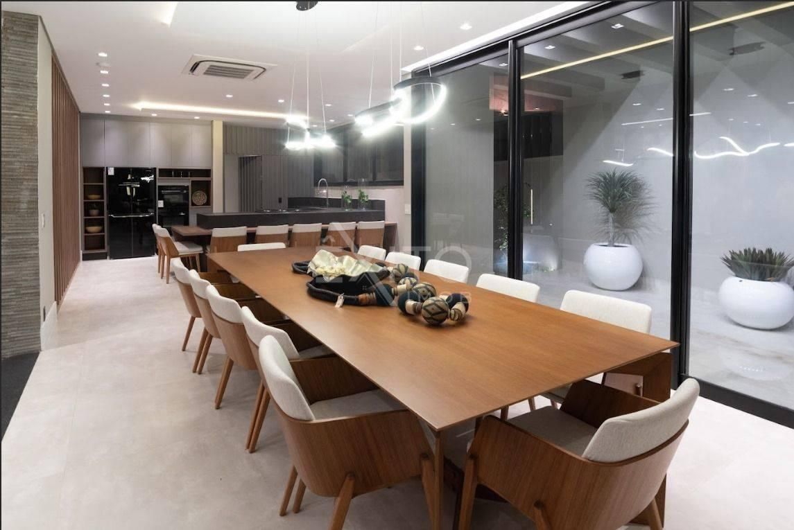 Casa, 7 quartos, 740 m² - Foto 21