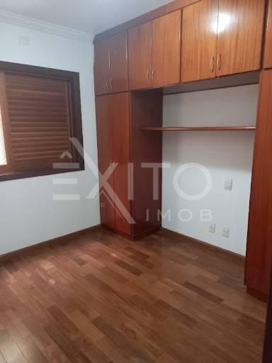 Casa, 4 quartos, 386 m² - Foto 9