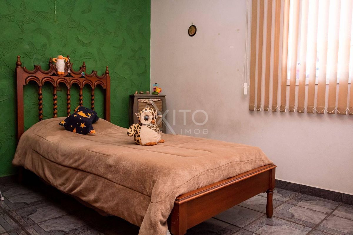 Casa, 4 quartos, 360 m² - Foto 24