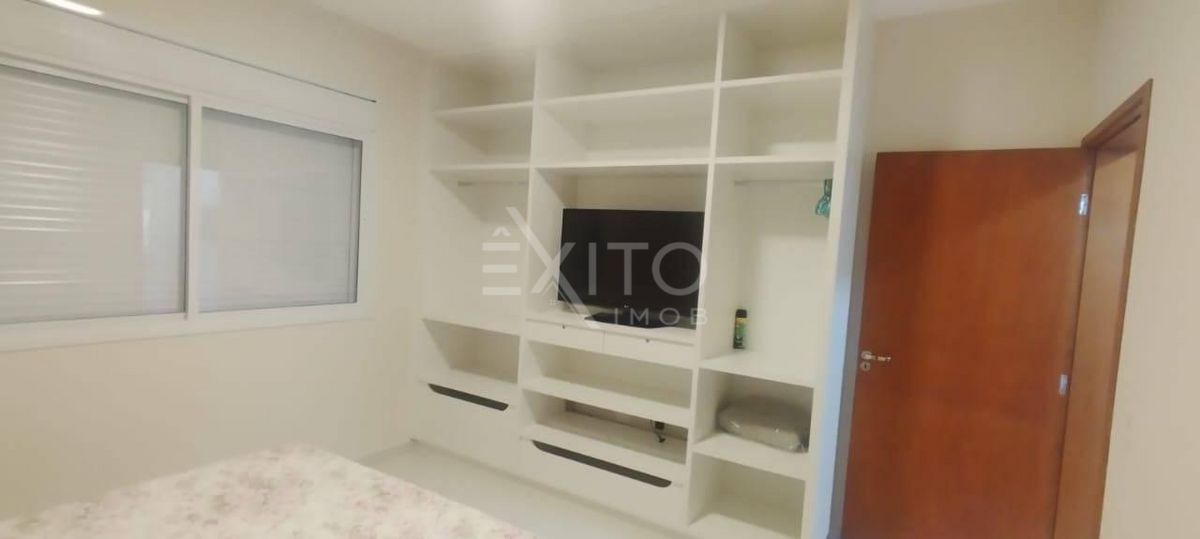 Casa, 3 quartos, 247 m² - Foto 15