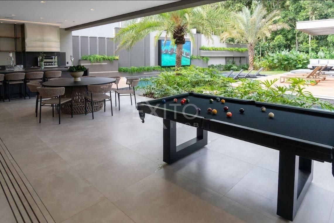 Casa, 7 quartos, 740 m² - Foto 8
