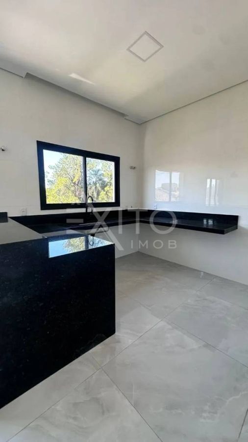 Casa, 3 quartos, 236 m² - Foto 18