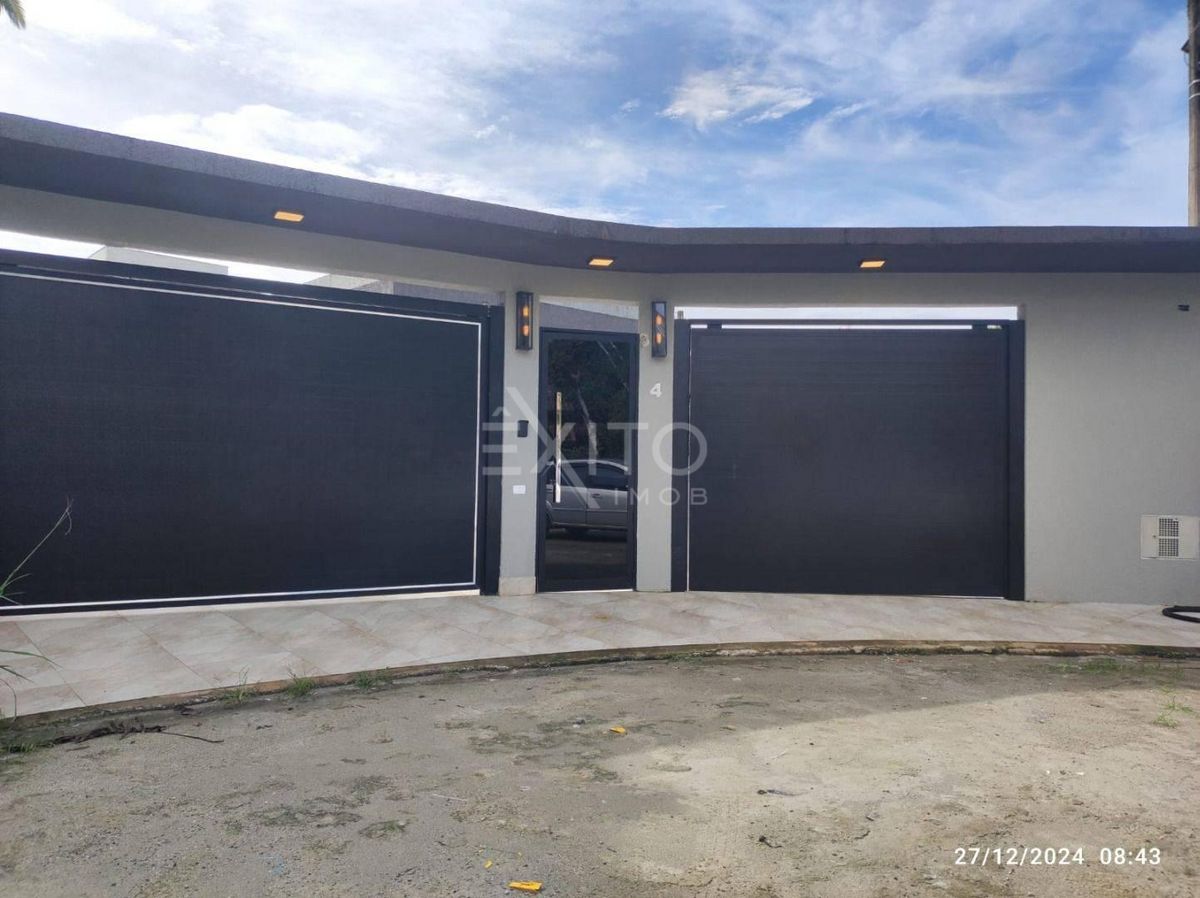 Casa, 3 quartos, 162 m² - Foto 2