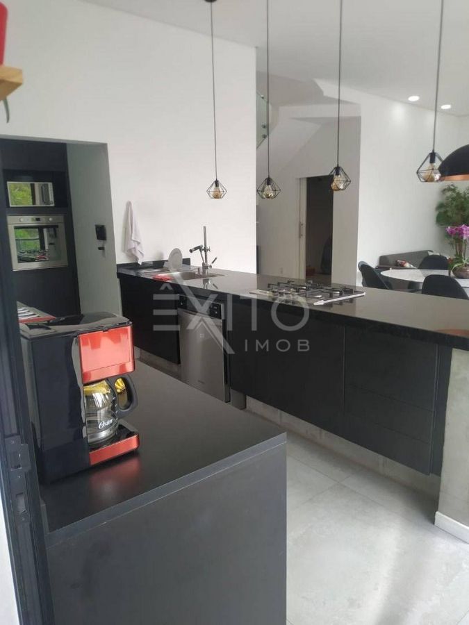 Casa, 5 quartos, 300 m² - Foto 30