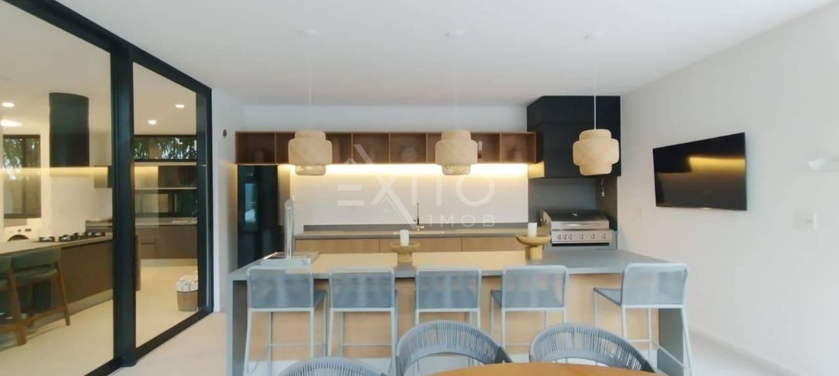 Casa, 8 quartos, 650 m² - Foto 23