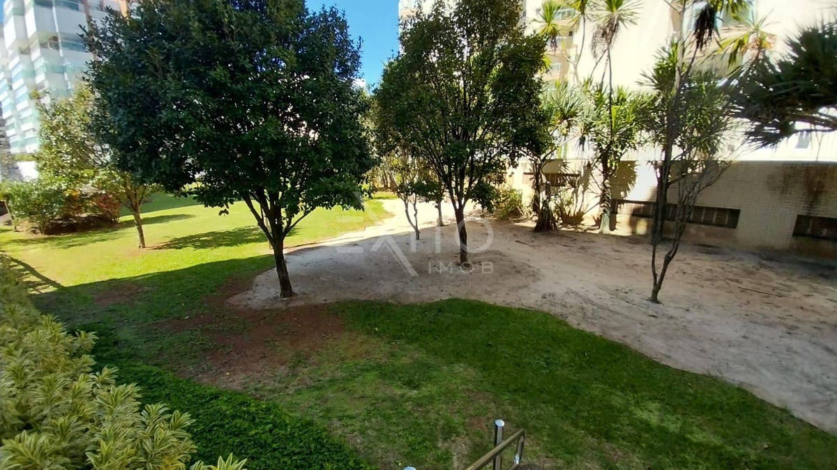 Apartamento, 3 quartos, 138 m² - Foto 2