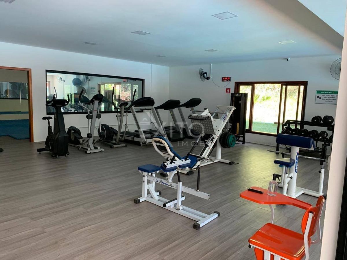 Casa, 3 quartos, 240 m² - Foto 35