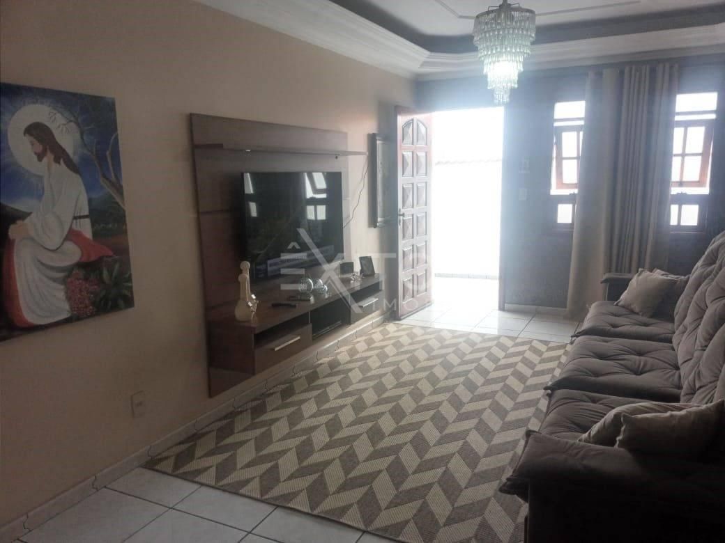 Casa, 3 quartos, 180 m² - Foto 2