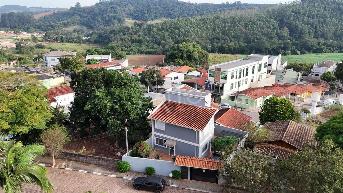 Casa, 3 quartos, 168 m² - Foto 22