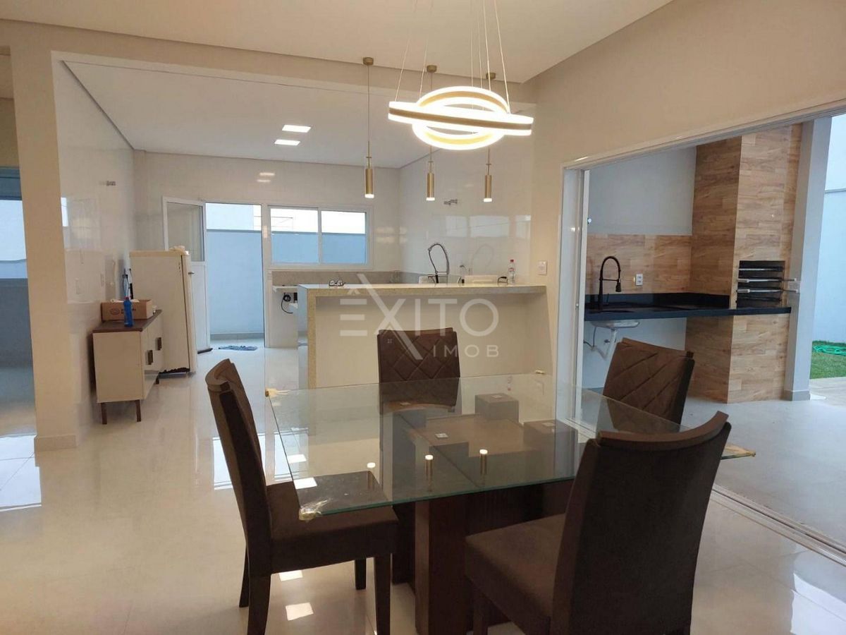 Casa, 4 quartos, 271 m² - Foto 4