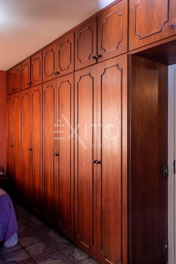 Casa, 4 quartos, 360 m² - Foto 47