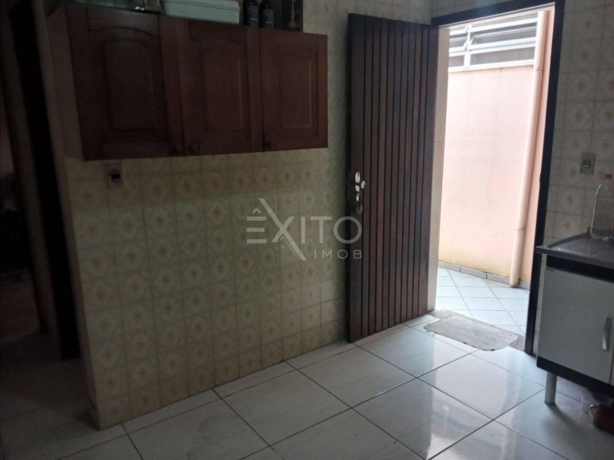 Casa, 3 quartos, 180 m² - Foto 27