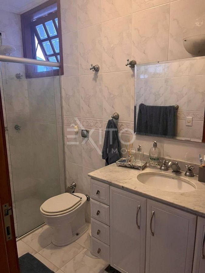 Casa, 3 quartos, 275 m² - Foto 10