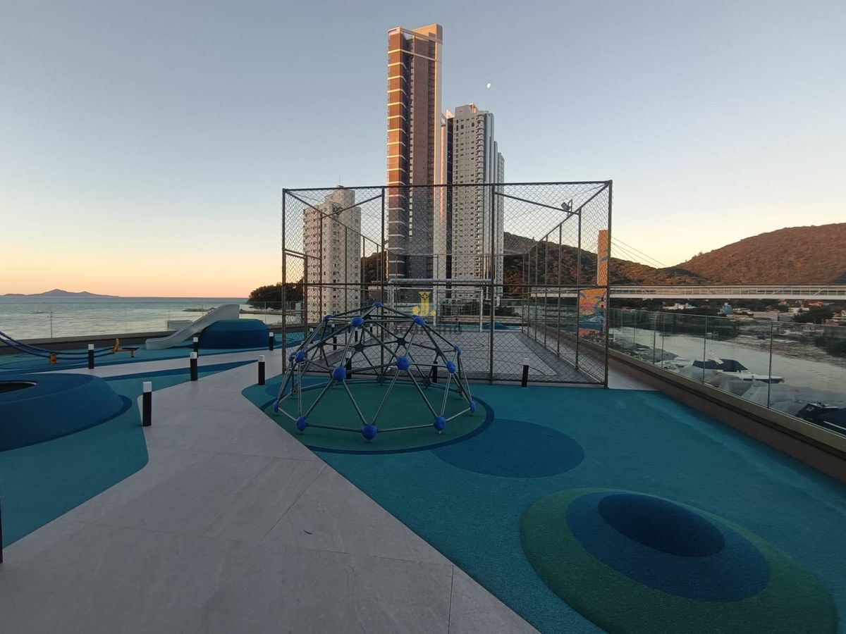 As torres gêmeas de balneário camboriu