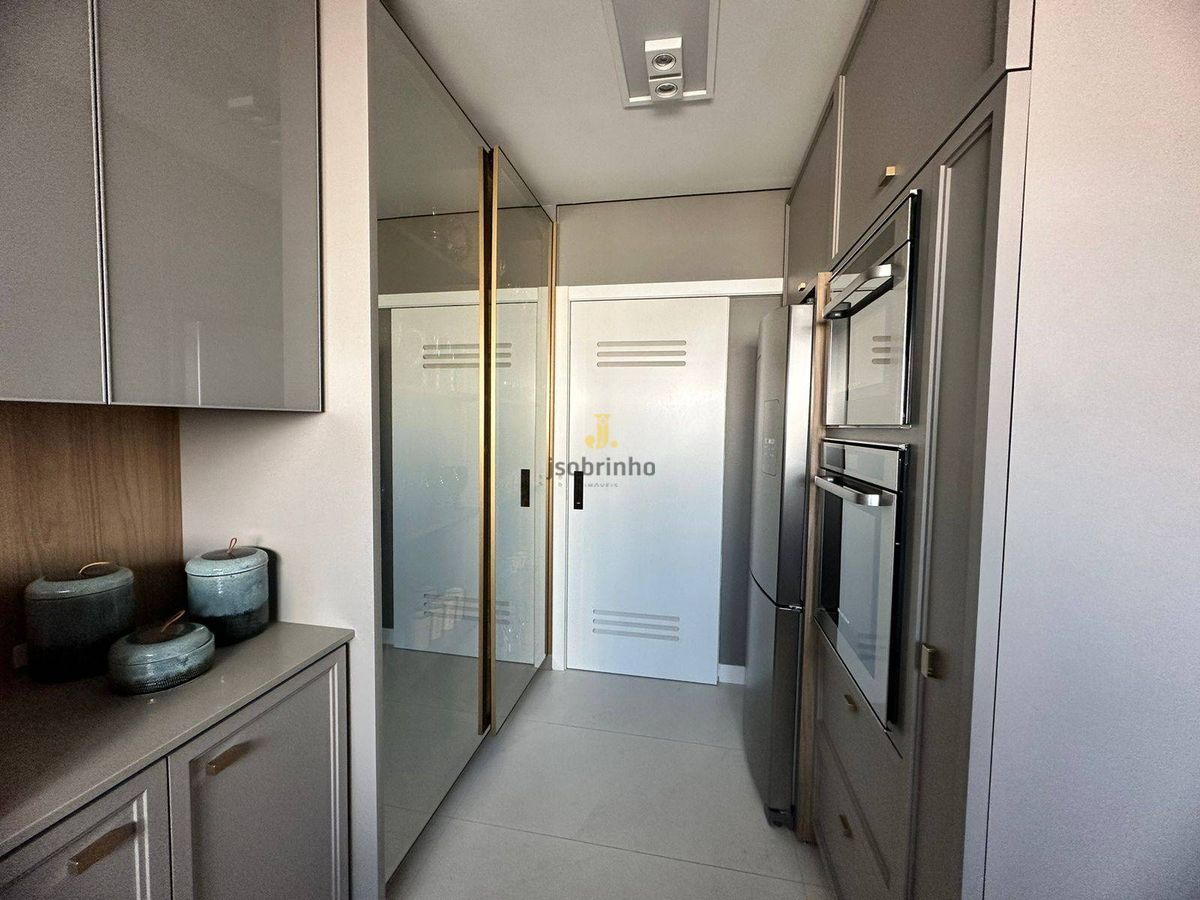 Royal tower balneário camboriú