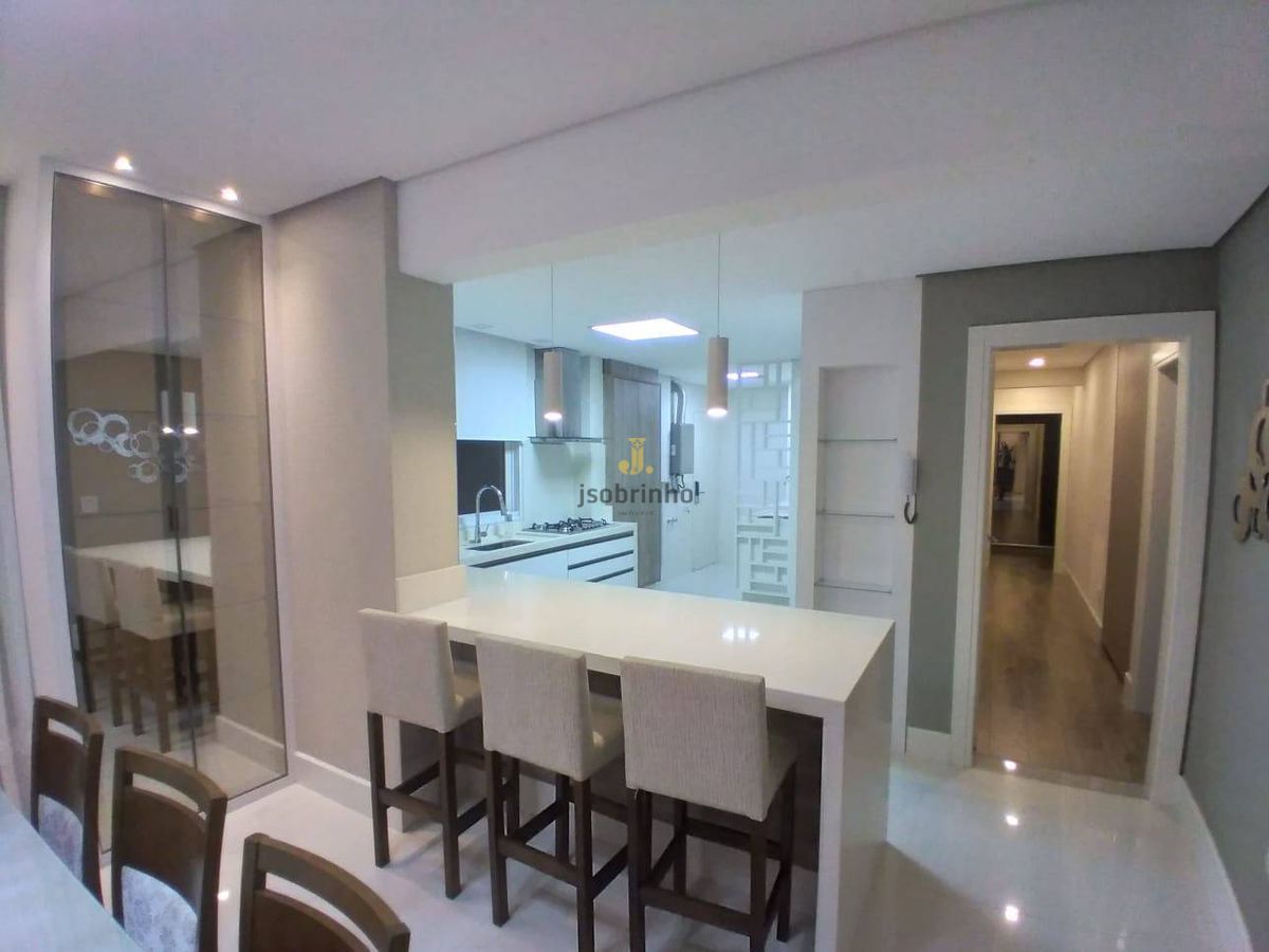 Luar biasa balneário camboriú