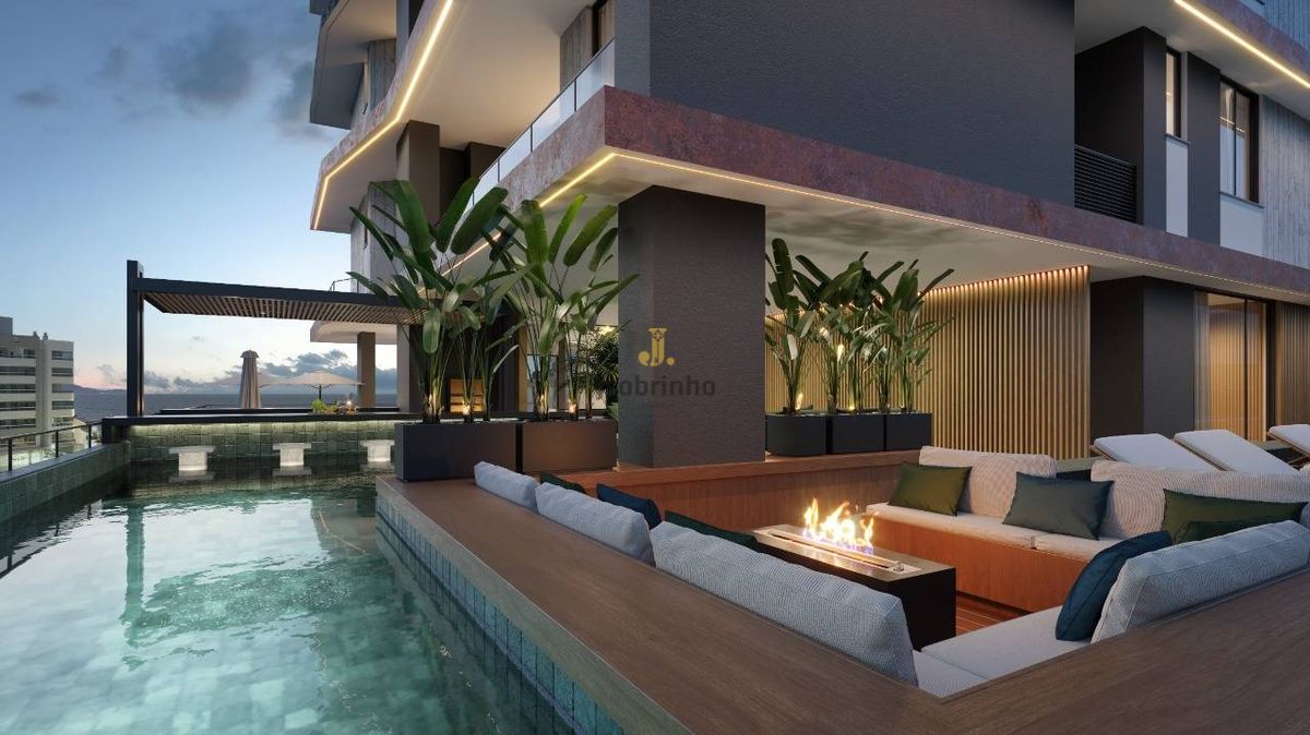 Diamond hill residence