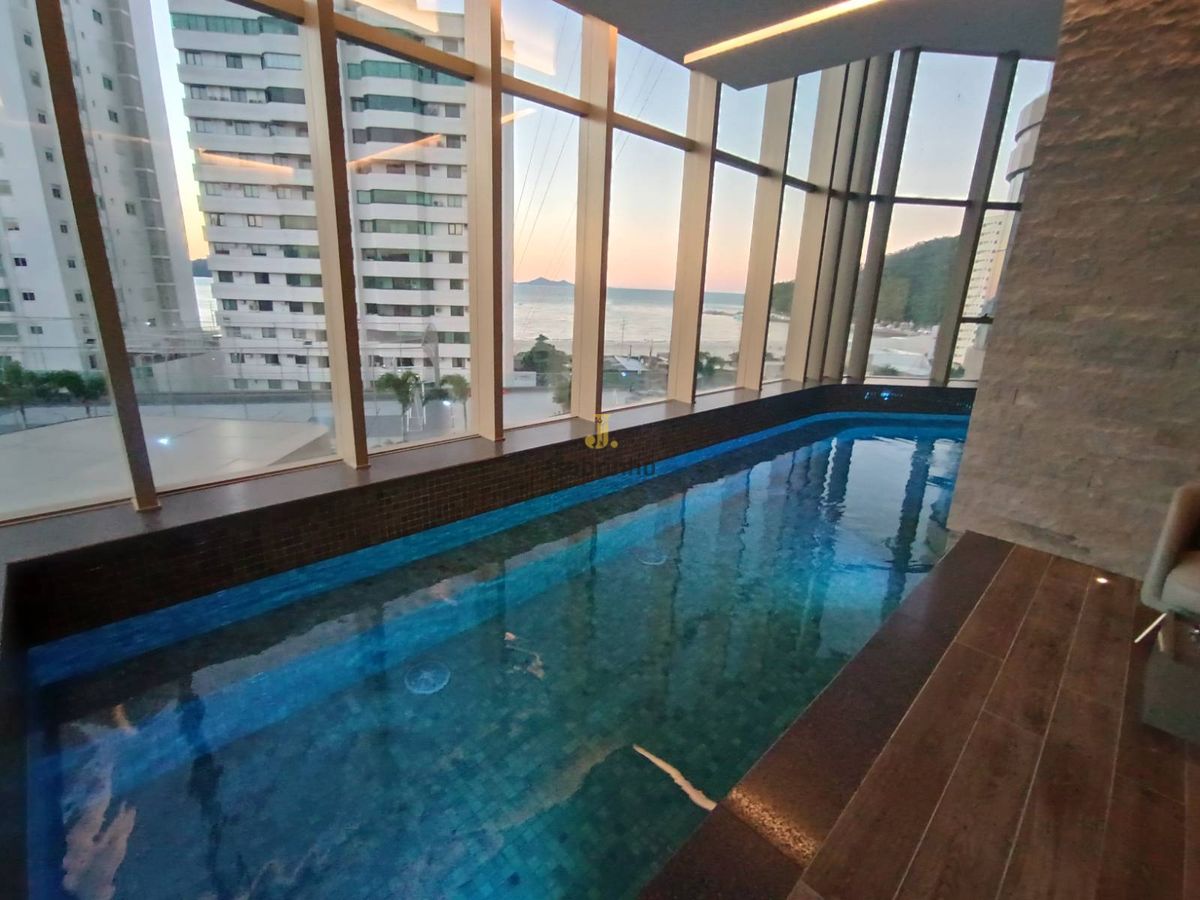 As torres gêmeas de balneário camboriu
