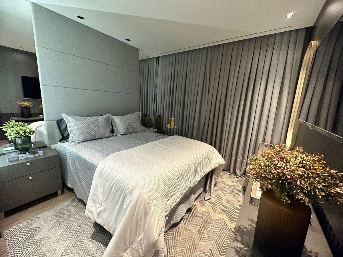 Royal tower balneário camboriú