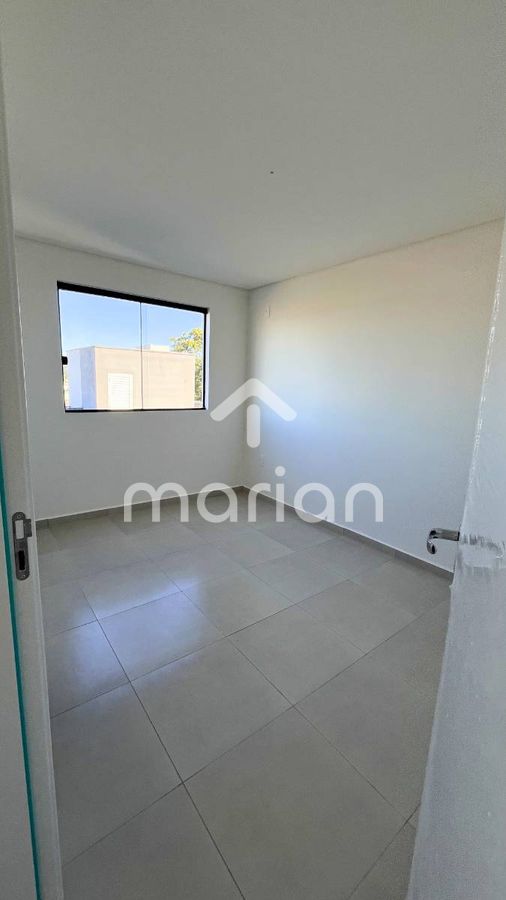 Apartamento a 600m da praia com 2 suítes, Itacolomi - Balneário Piçarras
