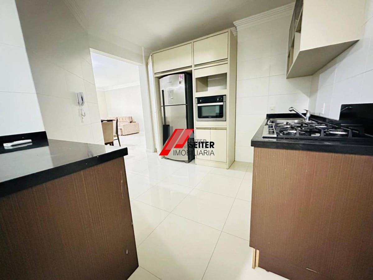Apartamento de 4 dormitorios com suite para alugar Tom Jobim Itacorubi