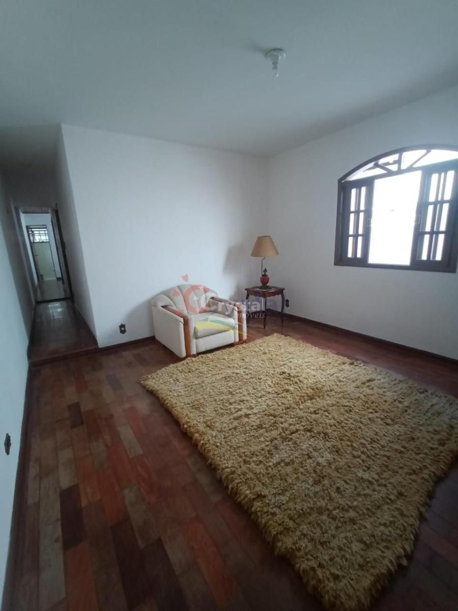 Casa Térrea em Conjunto Brasil Novo - Avaré. Foto 2