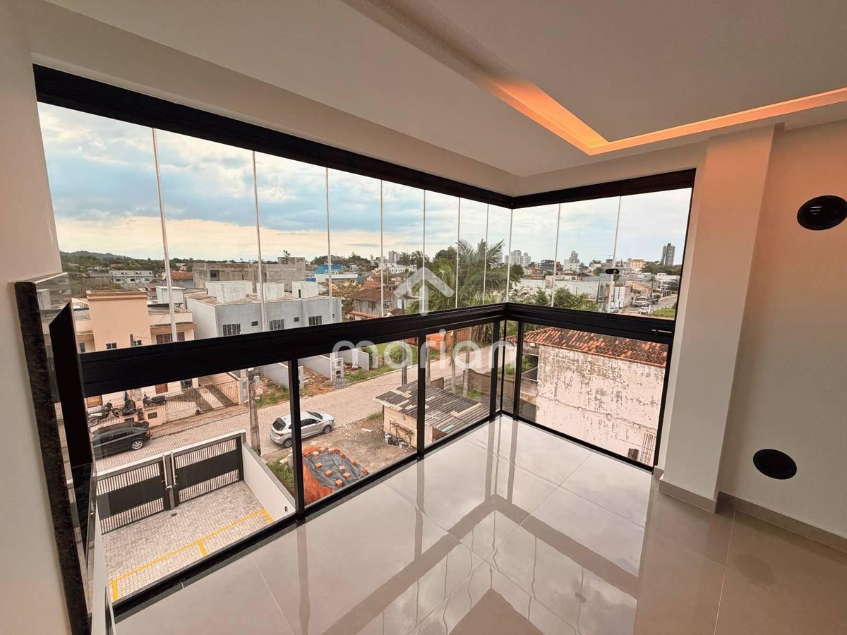 Cobertura duplex com 3 quartos, Itacolomi - Balneário Piçarras