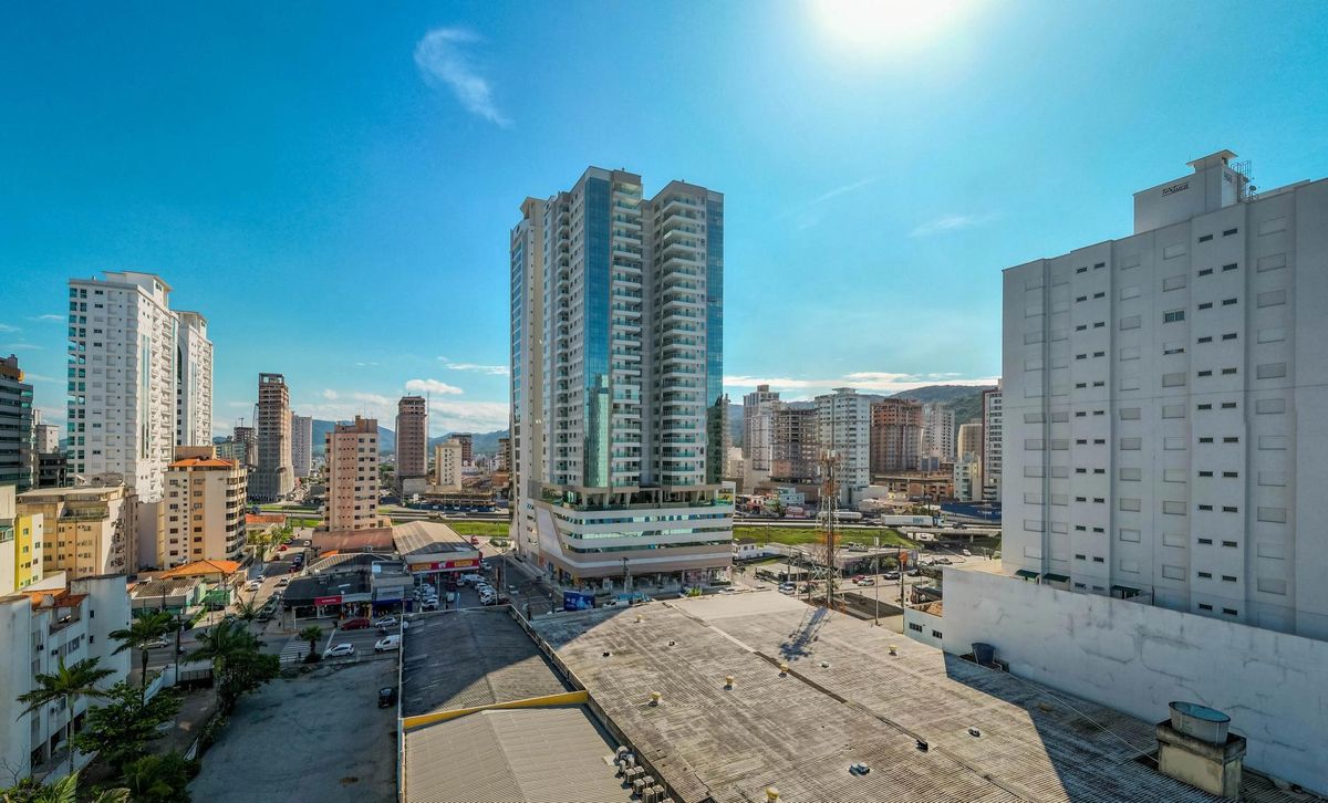 Apto 4 dormitórios (4 suítes) — Garden Square, Itapema/SC - Apartamento em Meia Praia, Itapema - à venda - Portal Imóveis Itapema
