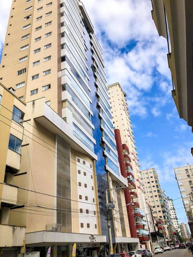 Apto 4 dormitórios (4 suítes) — Luana Delagnello, Itapema/SC - Apartamento em Meia Praia, Itapema - à venda - Portal Imóveis Itapema