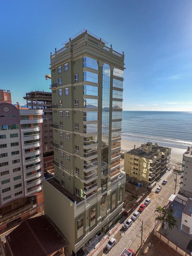 Apto 4 dormitórios (4 suítes) — Marie Antoinette, Itapema/SC - Apartamento em Meia Praia, Itapema - à venda - Portal Imóveis Itapema