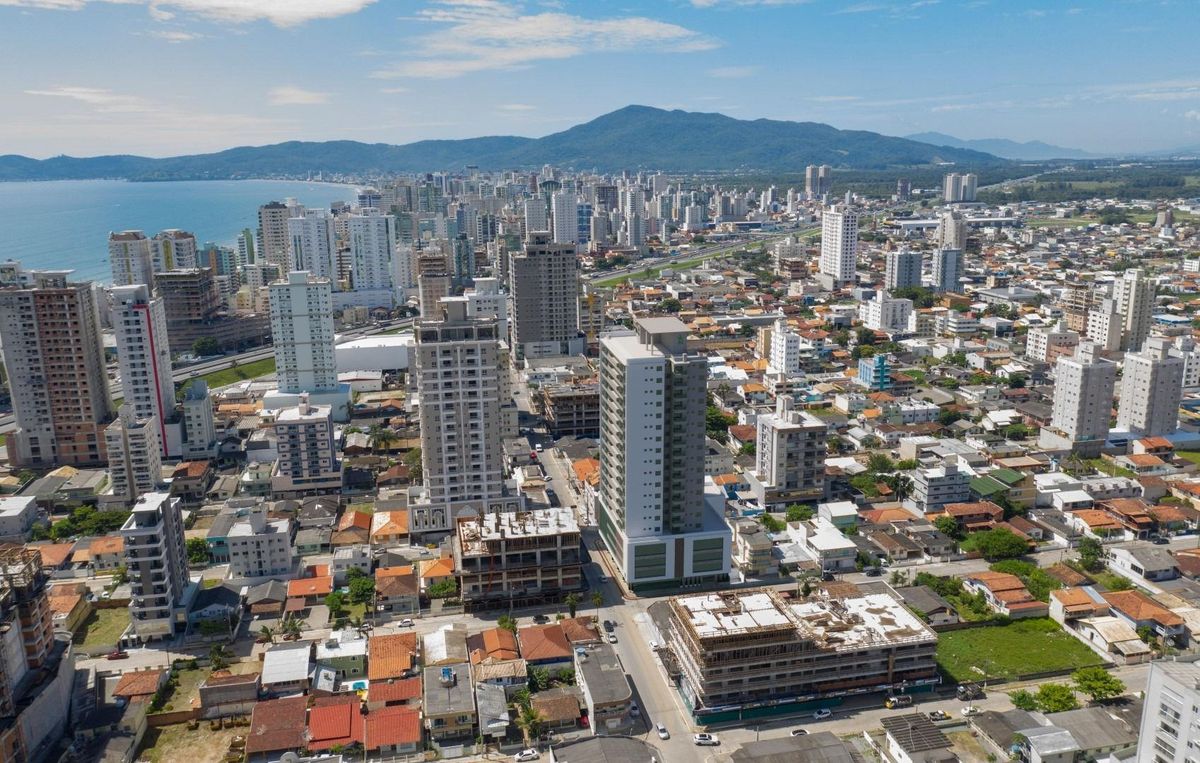 Apto 2 dormitórios (1 suíte) — Tropical Village, Itapema/SC - Apartamento em Morretes, Itapema - à venda - Portal Imóveis Itapema