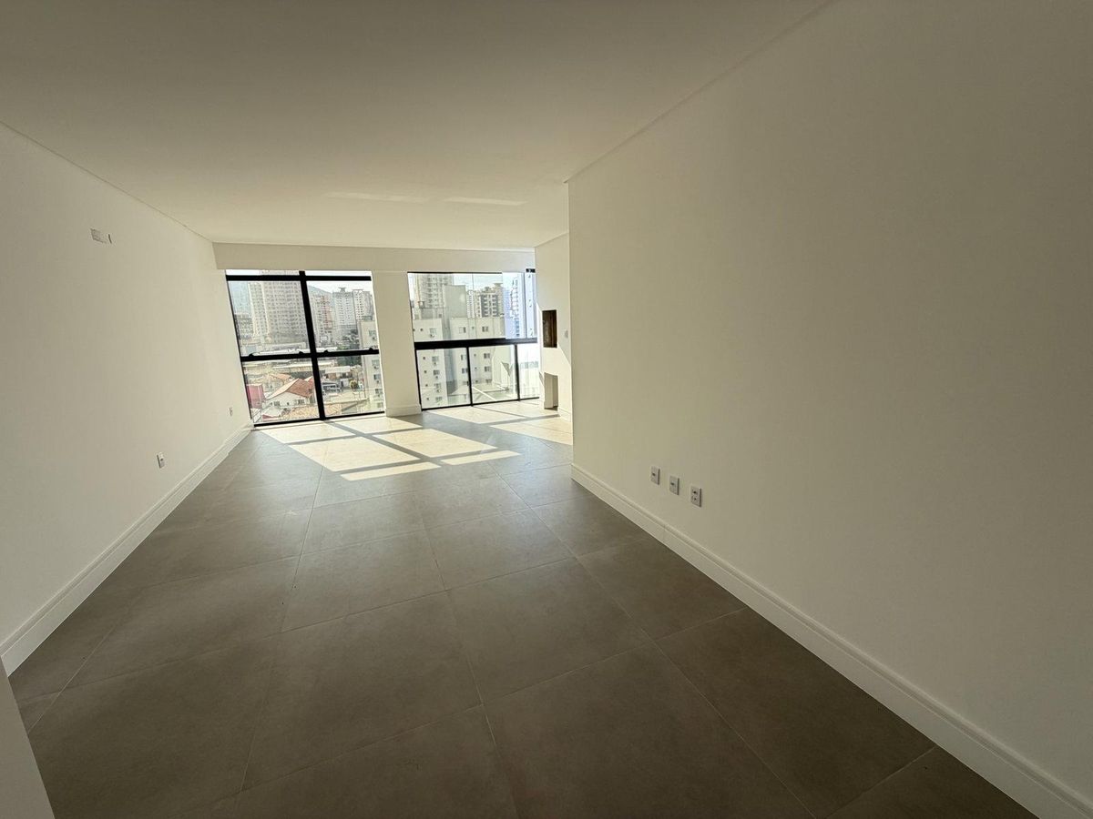 Apto 3 dormitórios (3 suítes) — Dom Mateus, Itapema/SC - Apartamento em Meia Praia, Itapema - à venda - Portal Imóveis Itapema