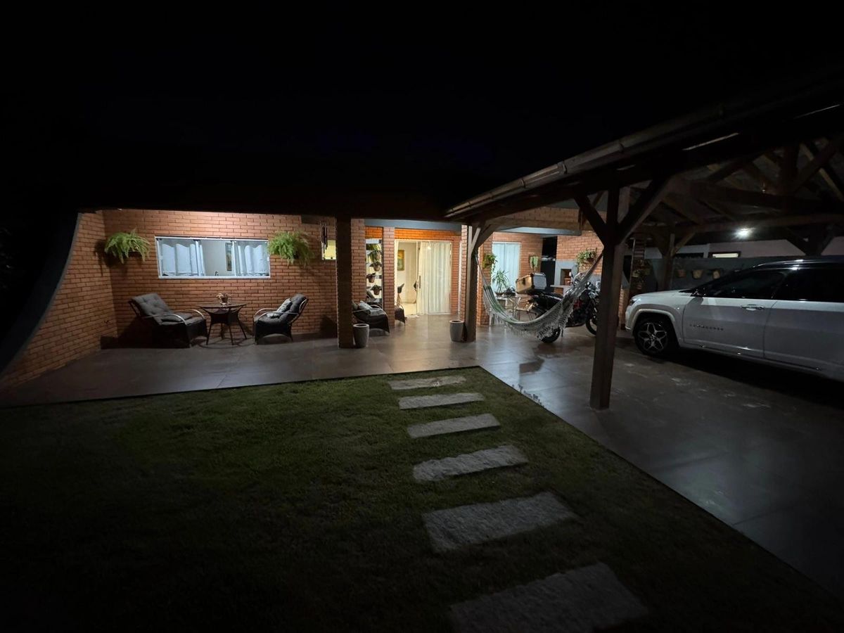 Casa 4 dormitórios (1 suíte) — Jardim Dourado, Porto Belo/SC - Casa em Jardim dourado, Porto Belo - à venda - Portal Imóveis Itapema