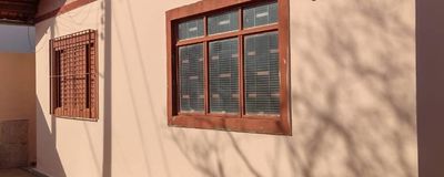Casa à Venda com 2 Quartos, Garagem para 4 Carros e Edícula em Jardim Brasil - Avaré. Foto 3