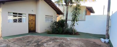 Casa à Venda com 2 Quartos e Edícula com Quarto, Banheiro e Churrasqueira no Altos da Boa Vista - Avaré. Foto 3