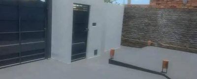 Casa à Venda com 2 Quartos, Quintal Concretado, Entrada para Carro e Portões Automáticos em São Rogério 2 - Avaré. Foto 3