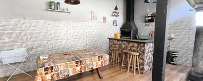 Casa à Venda com 2 Quartos, Garagem e Lavanderia Cobertas e Edícula nos Fundos com Churrasqueira no Jardim Presidencial - Avaré. Foto 3