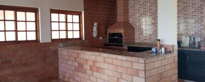 Casa à Venda com 4 Quartos (1 Suíte Completa), Garagem Coberta e Solarium no Estribo - Avaré. Foto 3