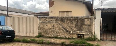 Casa à Venda no Centro de Avaré com Terreno de 313m². Foto 3
