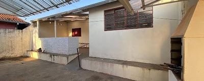 Casa com 3 quartos, Chácara Varginha - Avaré. Foto 3