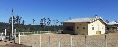 Sítio com 2 quartos - Avaré. Foto 3