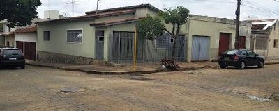 Casa com 5 quartos, Jardim Santa Cruz - Avaré. Foto 3