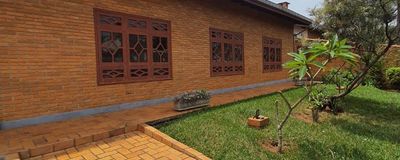 Casa com Suíte com Hidromassagem, Sala com 2 Ambientes e Área Externa Arborizada à Venda em Jardim Europa I - Avaré. Foto 3