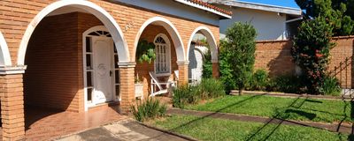 Casa à Venda com 2 Quartos e 1 Suíte com closet, Área Gourmet e Garagem para 4 Carros no Centro - Avaré. Foto 3