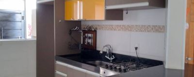 Casa com 1 Suíte, 2 Quartos e Cozinha Americana Toda Planejada à Venda no Bairro Avaré I - Avaré. Foto 3