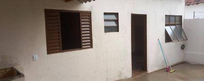 Terreno de 250m² à Venda com 3 Casas em Vila Martins III - Avaré. Foto 3
