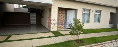 Casa para Alugar com 2 Quartos (1 Suíte) e Móveis Planejados em Condomínio - Avaré. Foto 3