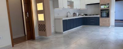 Casa de Condomínio à Venda com 3 Quartos, Cozinha Planejada e Área Gourmet em Reserva do Horto - Avaré. Foto 3