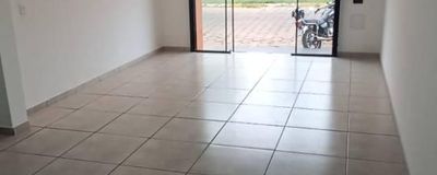 Ponto Comercial com Salão e Banheiro no Braz II - Avaré. Foto 3