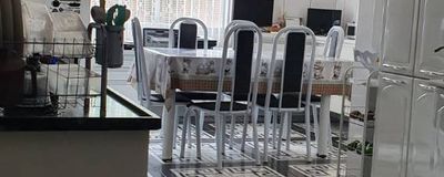 Sobrado à Venda com 4 Quartos, Terraço e Garagem para 3 Carros em Lot. Terras de São José. Foto 3